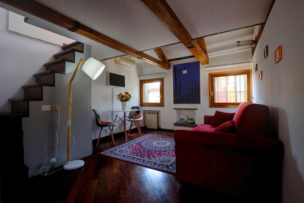 Appartement Mansardina San Marco à Venise Extérieur photo